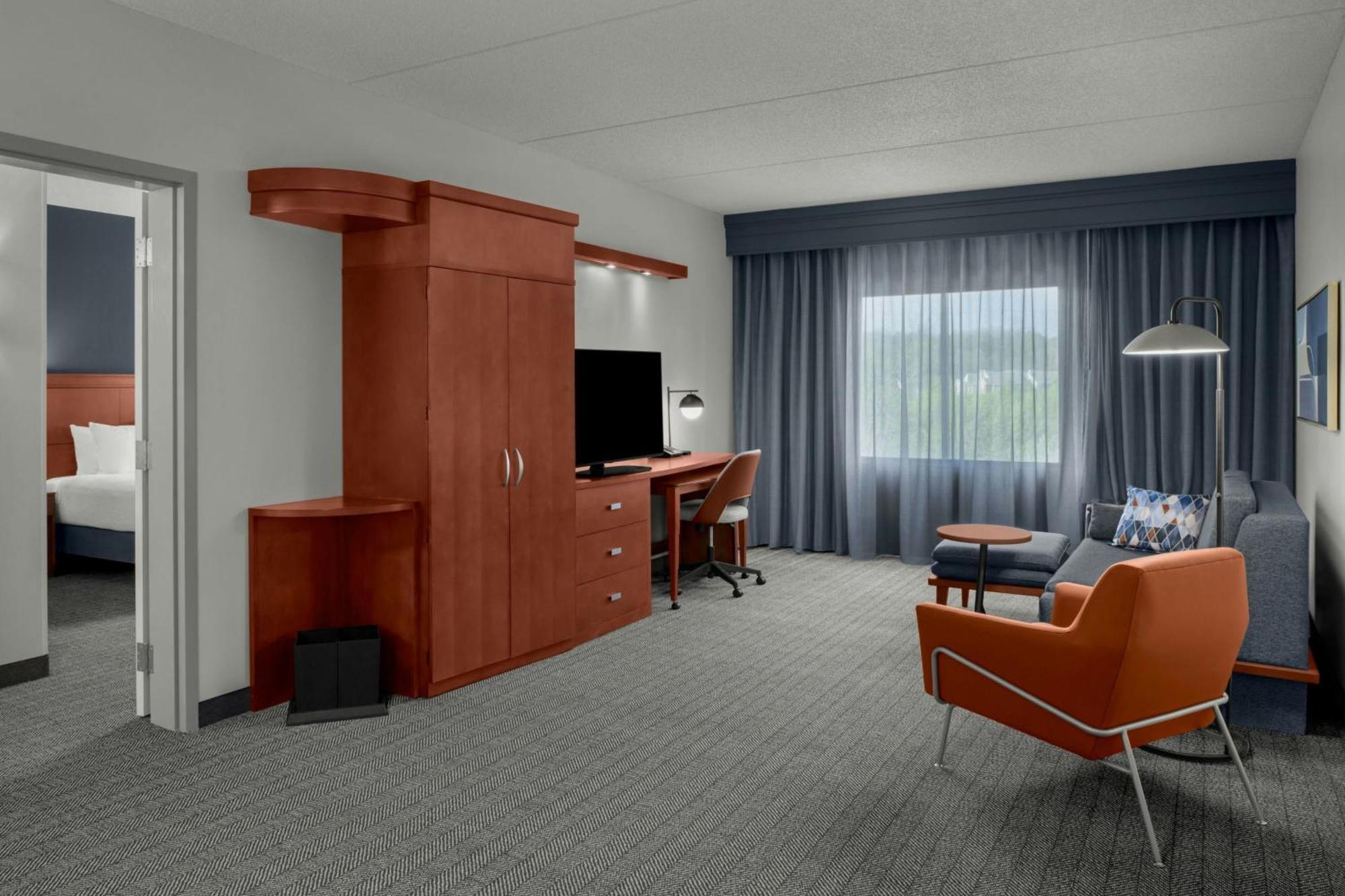 Hotel Courtyard Pittsburgh Settlers Ridge/robinson Township 3*